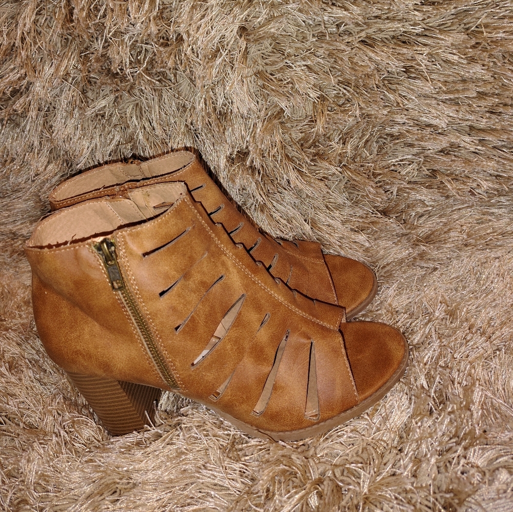 Women's Tan Peep-Toe Ankle Boots